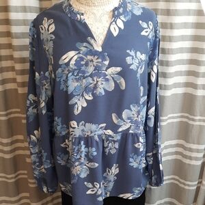D & CO Floral Blue Women's Top Size M